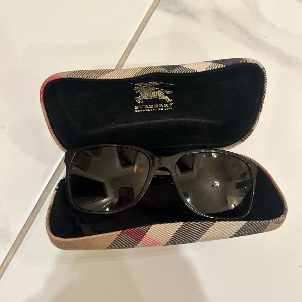 Burberry sunglasses 
$100